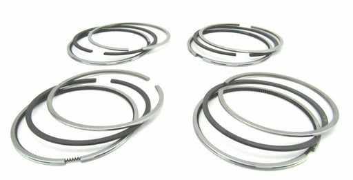 Volvo Penta D2-55 Piston ring set, from parts4engines.com
